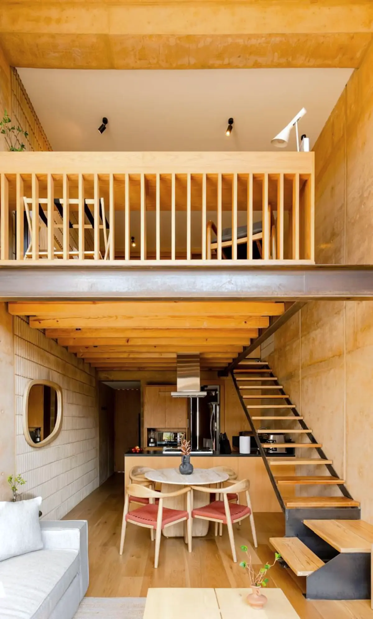KIN, The mezzanine and the wooden staircase
